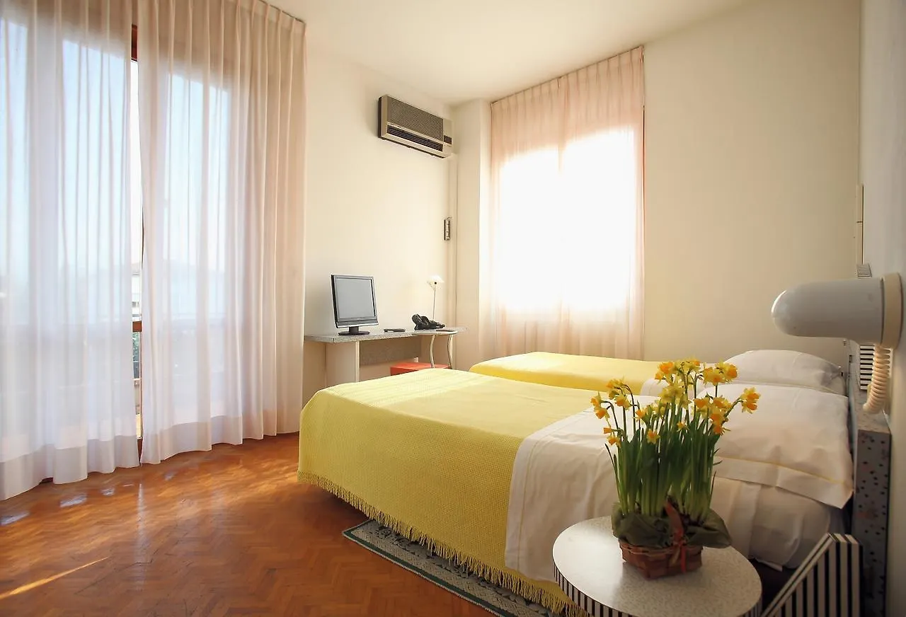 Hotel Alexandra Vinci