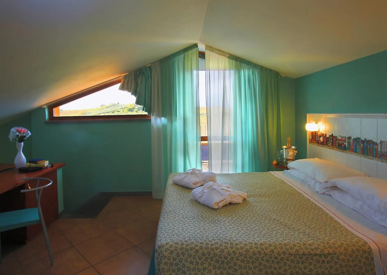 Hotel Alexandra Vinci Italien