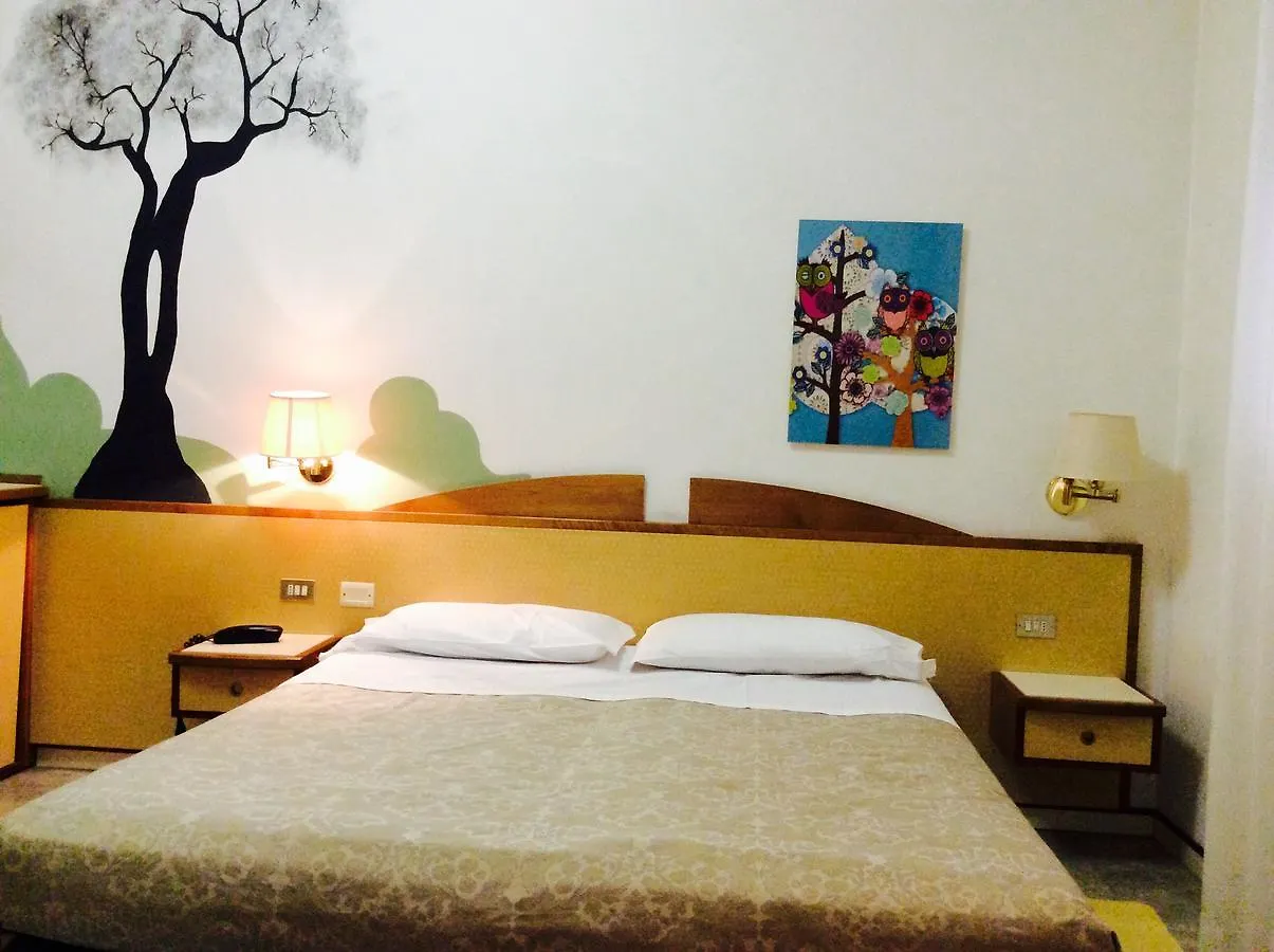 Hotel Alexandra Vinci