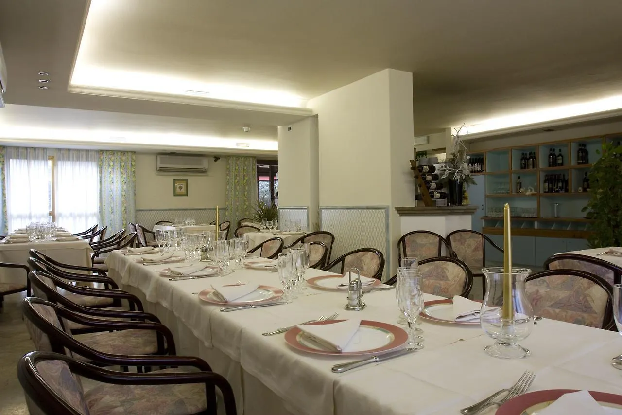 Hotel Alexandra Vinci
