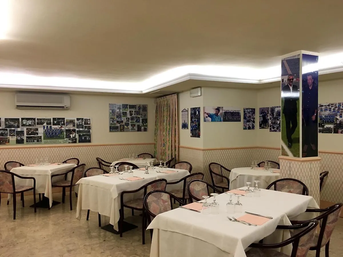 Hotel Alexandra Vinci 3*,